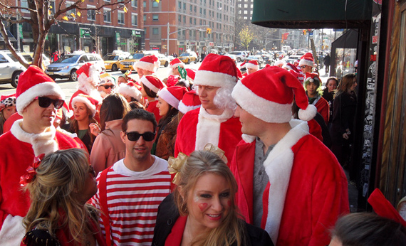 SANTACON – Santas all over NYC