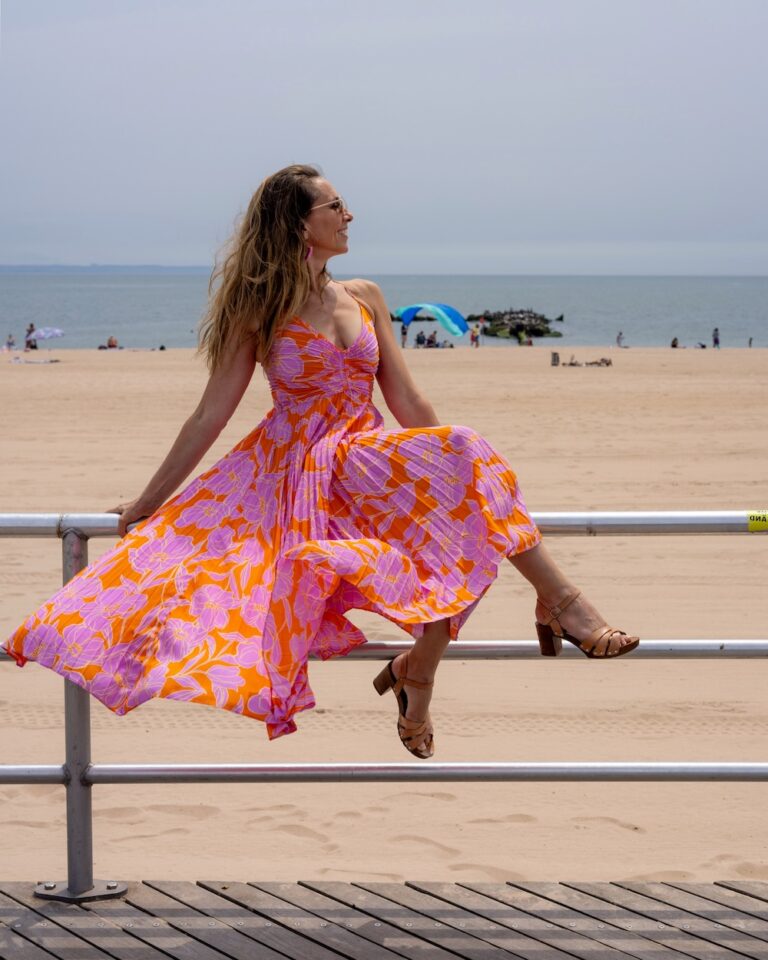 Renting Clothes with Armoire Style Review – Why I Love It