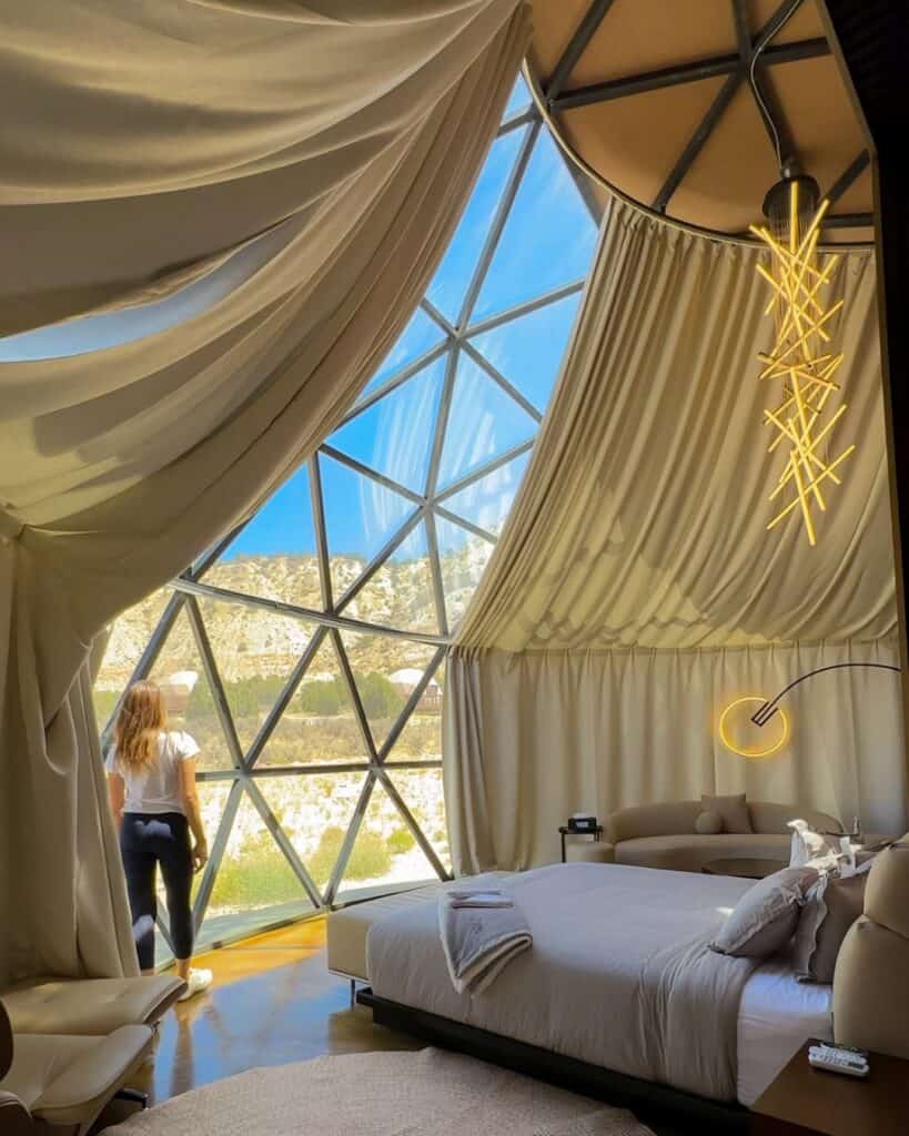 Clear Sky Resorts glass dome - luxury glamping, Bryce Canyon Utah desert views