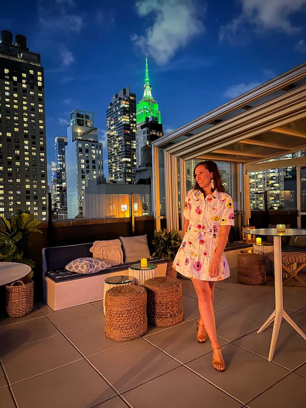 Best rooftop bars in NYC summer - Sandbar Brooklyn skyline views